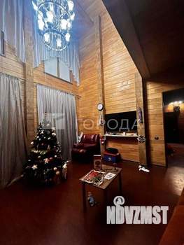 Дом 250м&sup2;, 2-этажный, участок 11 сот.  