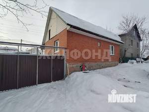 Дом 82м&sup2;, 2-этажный, участок 3 сот.  