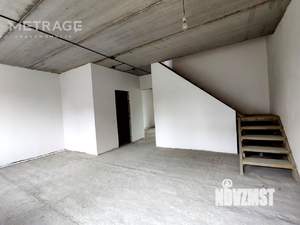 Дом 201м², 3-этажный, участок 5 сот.  