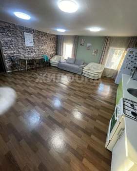 Дом 101м², 2-этажный, участок 6 сот.  