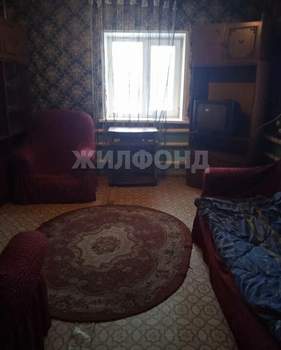 Дом 60м&sup2;, 2-этажный, участок 6 сот.  