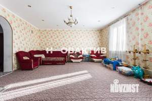 Дом 304м², 3-этажный, участок 7 сот.  