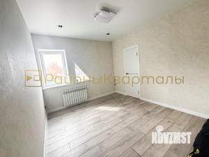 Дом 299м², 3-этажный, участок 7 сот.  