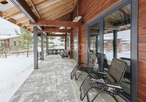 Дом 230м&sup2;, 2-этажный, участок 6 сот.  