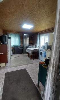 Дом 70м&sup2;, 2-этажный, участок 6 сот.  