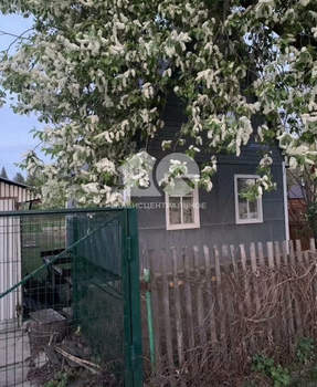 Дом 70м&sup2;, 2-этажный, участок 5 сот.  