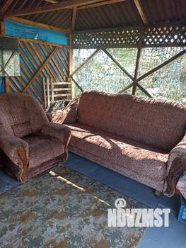 Дом 40м&sup2;, 2-этажный, участок 9 сот.  