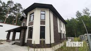Коттедж 295м², 3-этажный, участок 10 сот.  