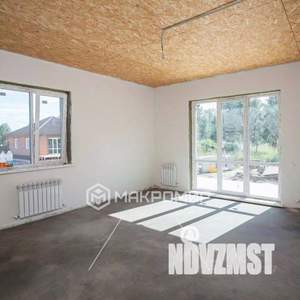 Дом 100м&sup2;, 1-этажный, участок 6 сот.  