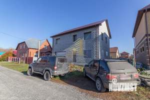 Дом 185м&sup2;, 2-этажный, участок 6 сот.  