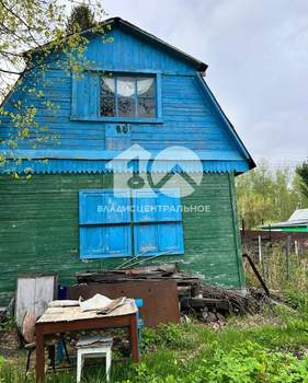 Дача 40м², 2-этажный, участок 5 сот.  