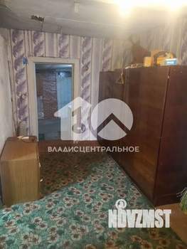 Дом 42м², 2-этажный, участок 9 сот.  