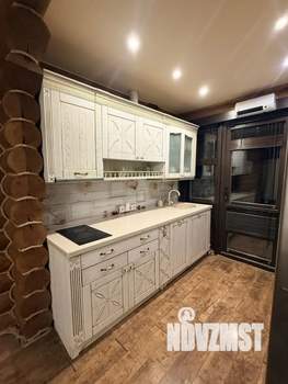 Коттедж 222м&sup2;, 2-этажный, участок 10 сот.  