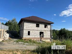 Дом 214м², 3-этажный, участок 8 сот.  