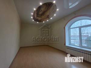 Дом 695м&sup2;, 2-этажный, участок 12 сот.  