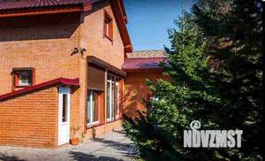 Коттедж 400м², 2-этажный, участок 15 сот.  
