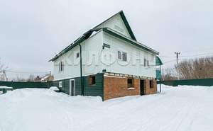 Дом 201м&sup2;, 2-этажный, участок 7 сот.  