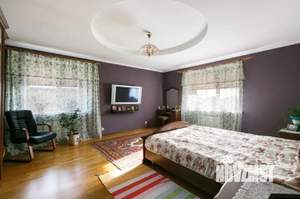 Коттедж 640м², 3-этажный, участок 9 сот.  