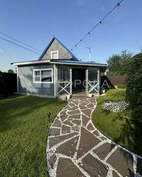 Дом 67м&sup2;, 2-этажный, участок 6 сот.  