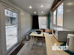 Дом 14м², 1-этажный, участок 6 сот.  