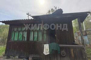 Дом 30м&sup2;, 2-этажный, участок 8 сот.  