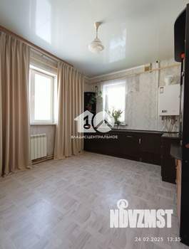 Дом 233м&sup2;, 4-этажный, участок 6 сот.  