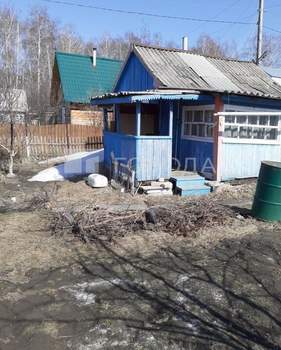 Дом 25м&sup2;, 2-этажный, участок 7 сот.  