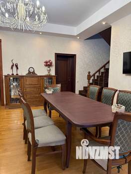 Дом 190м², 2-этажный, участок 6 сот.  