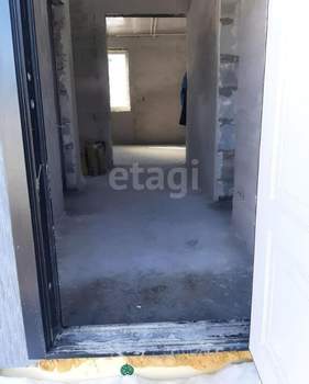 Дом 100м&sup2;, 2-этажный, участок 4 сот.  