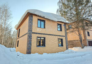 Дом 206м&sup2;, 3-этажный, участок 7 сот.  