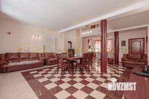 Дом 308м&sup2;, 2-этажный, участок 6 сот.  