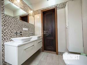 Дом 190м², 2-этажный, участок 5 сот.  