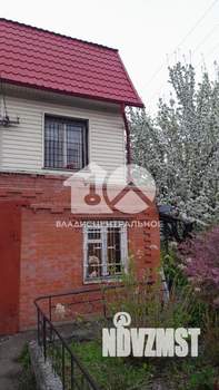 Дом 200м², 2-этажный, участок 8 сот.  