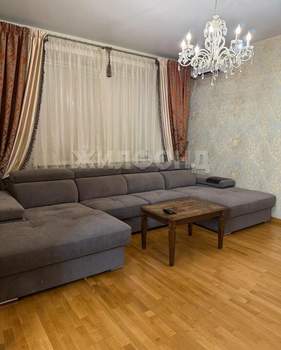 Дом 190м², 2-этажный, участок 6 сот.  