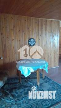 Дом 200м², 3-этажный, участок 8 сот.  