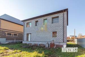 Дом 185м², 2-этажный, участок 6 сот.  