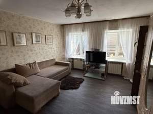 Дом 93м&sup2;, 2-этажный, участок 6 сот.  