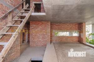 Коттедж 338м², 2-этажный, участок 7 сот.  