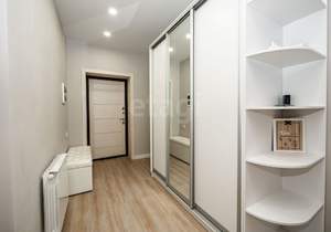 Дом 286м&sup2;, 3-этажный, участок 14 сот.  