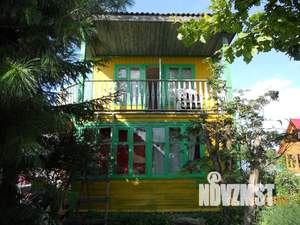 Дом 40м&sup2;, 2-этажный, участок 6 сот.  