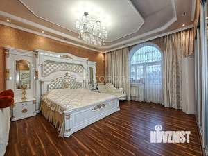 Дом 443м², 2-этажный, участок 6 сот.  