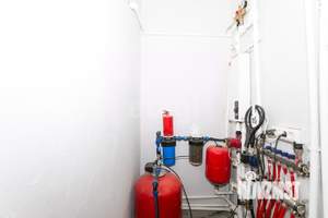 Дом 135м&sup2;, 2-этажный, участок 4 сот.  