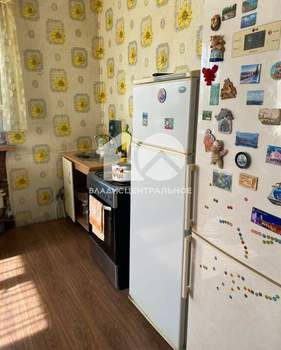 Дом 204м², 2-этажный, участок 6 сот.  