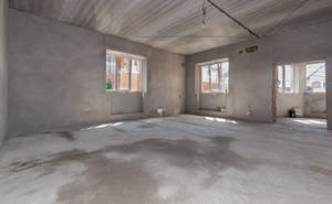 Дом 523м&sup2;, 3-этажный, участок 10 сот.  