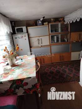 Дом 30м², 2-этажный, участок 11 сот.  