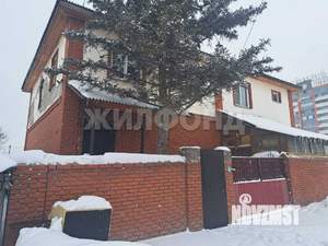 Таунхаус 180м², 3-этажный, участок 3 сот.  