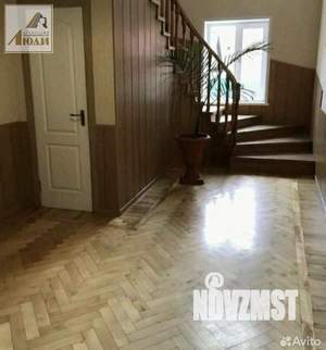 Дом 350м², 2-этажный, участок 5 сот.  