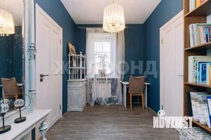 Коттедж 294м&sup2;, 3-этажный, участок 7 сот.  