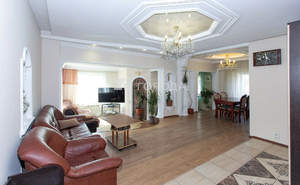 Дом 158м², 2-этажный, участок 5 сот.  