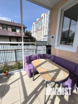 Дом 212м&sup2;, 3-этажный, участок 7 сот.  